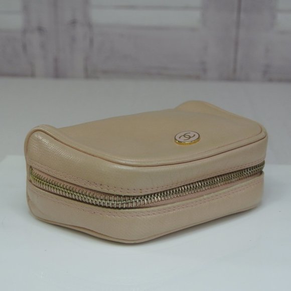 Vintage Chanel Pouch Pochette Zippy Cosmetic Bag - Picture 13 of 15